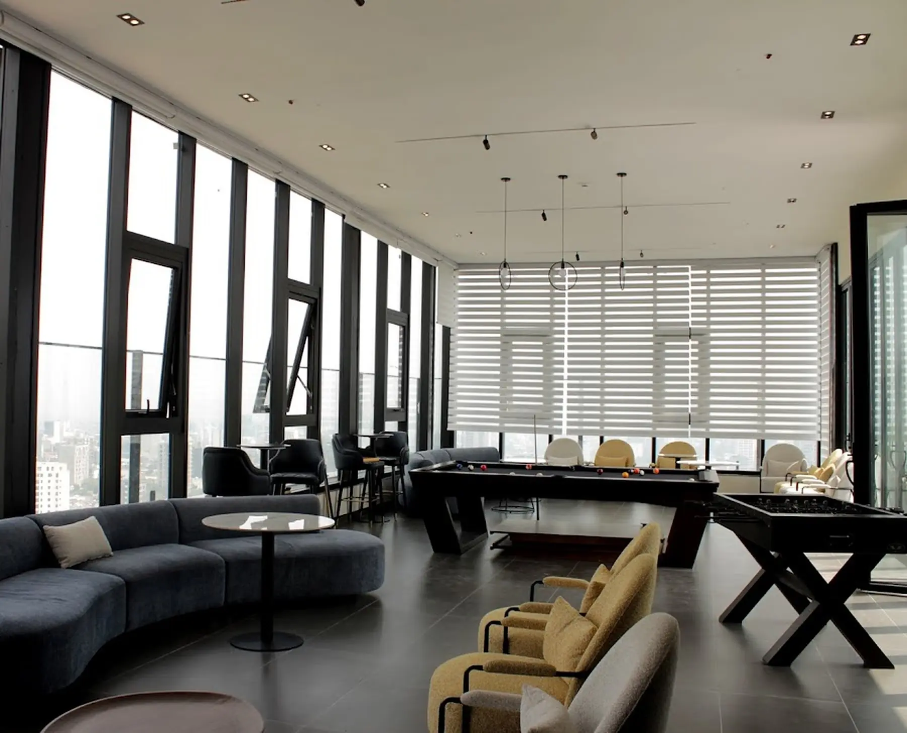 Sky lounge